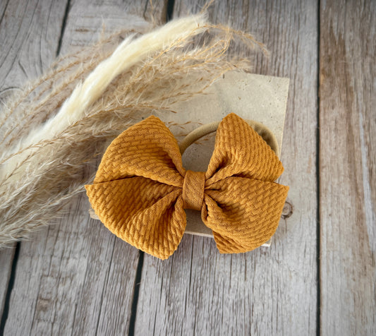 Charmed Rose- Dandelion Bow