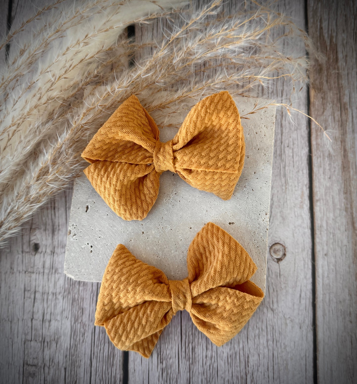 Charmed Rose- Dandelion Bow